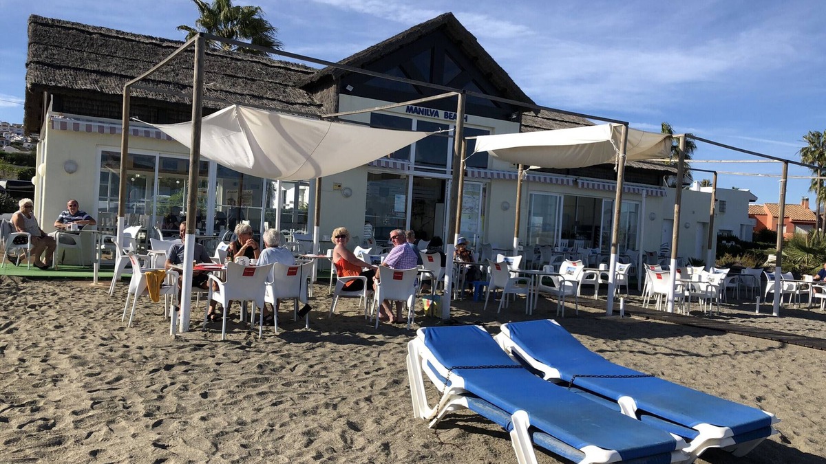 La Chullera Ski Chalet | Manilva Beach 52 townhouse with sea view