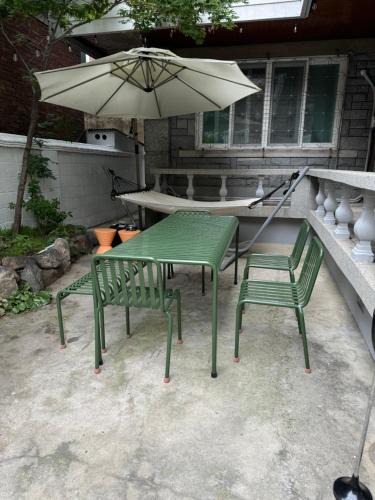 Itaewon House | Manoa Garden