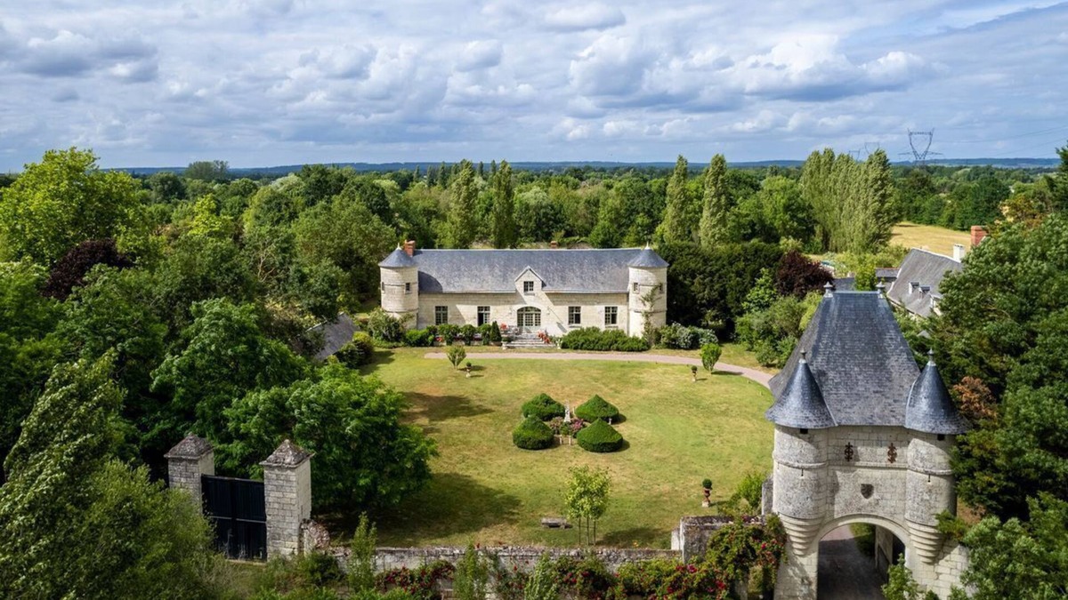 Varennes sur Loire Villa | Manoir Anoir - Three Bedroom Villa, Sleeps 6
