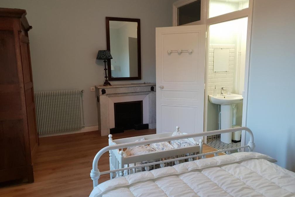 Saint-Just-d'Avray Bed & Breakfast | Manoir D Avray BEAUJOLAIS