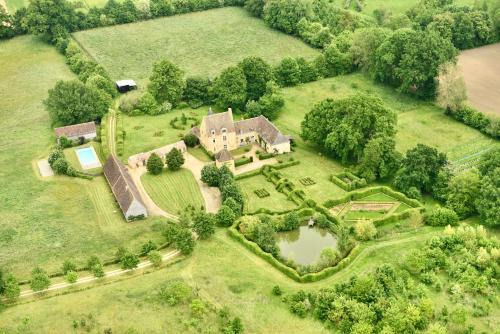 Saint-Celerin Apartment | Manoir de Buis