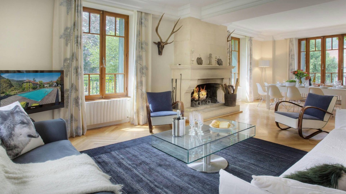 Le Petit-Bornand-les-Glieres House | Manoir de Leschaux - alpine base sleeps 14, sauna & pool - OVO Network