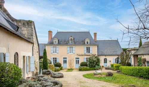 Noyant-la-Plaine House | Manoir des Rosiers