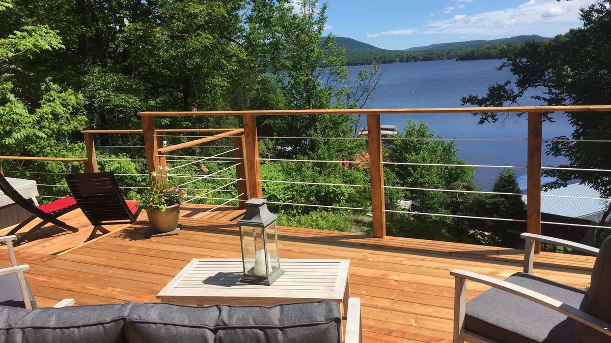 Saint-Raymond Hotel | Manoir du Lac Sept-Îles