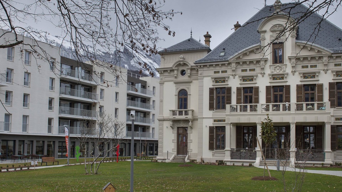 Albertville House | Manoir Le Parc de Jade