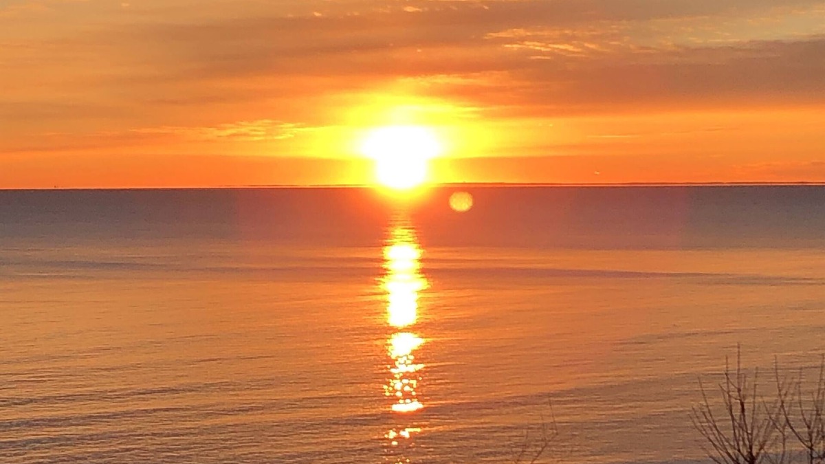Manomet House | Manomet Bluffs Beach Bungalow - 2 Min Walk To Private Beach