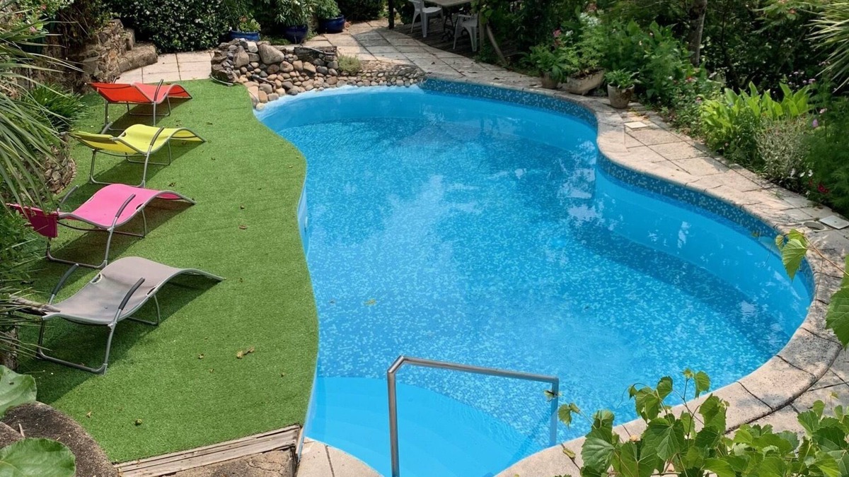 Vieillevie House | Manor East Wing. Aveyron-Cantal. Stunning Views Over River Lot, Pool, Sleeps 6.