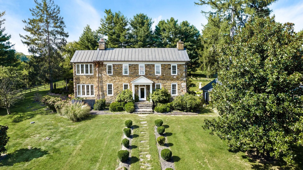 Blue Ridge House | Manor House at Tranquility Farm