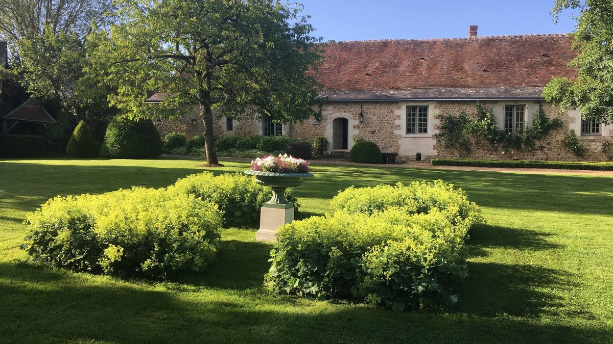 Monnaie Cottage | Manor in the heart of the Loire castlesnSPECIAL OFFER WEEKLY RATE