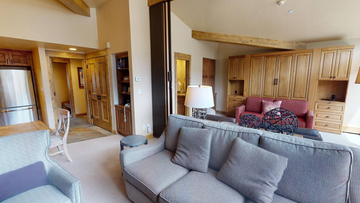 Vail Condo | Manor Vail Diamond Condo with Breakfast Included