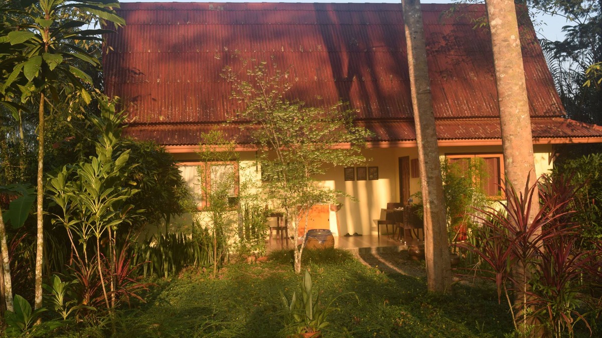 Phang Nga House | Manora Garden B & B