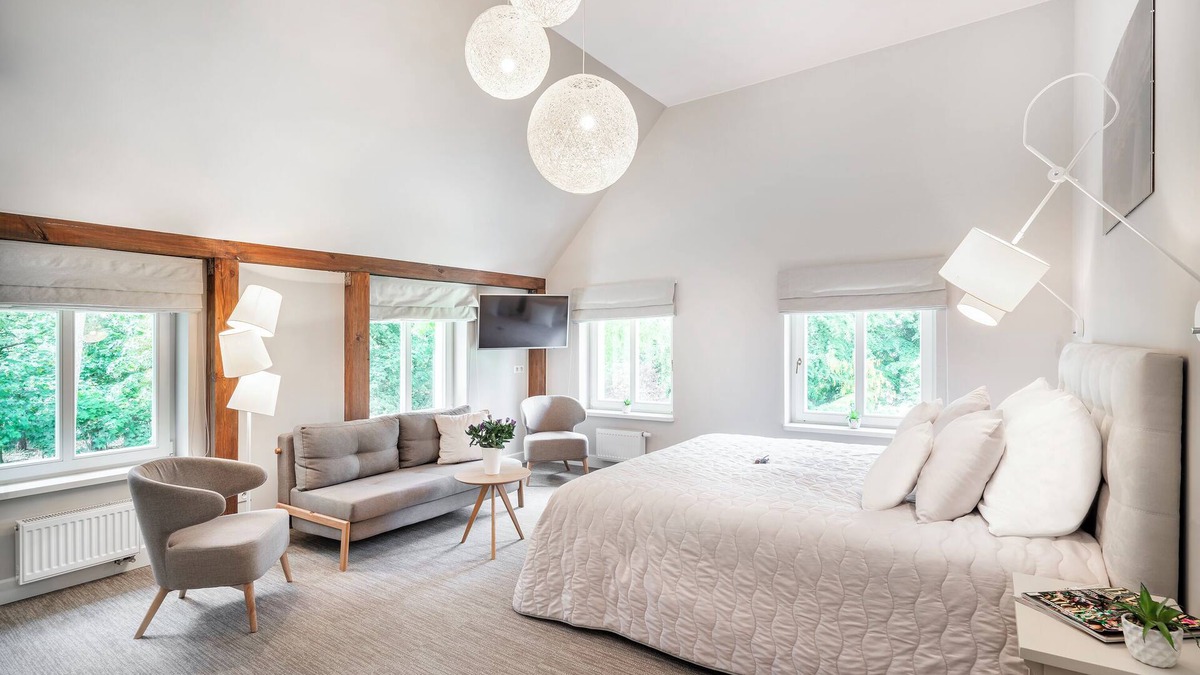 Nowe Warpno Bed & Breakfast | Manowce Palace - Quadruple Room with Lake View (Room 5)