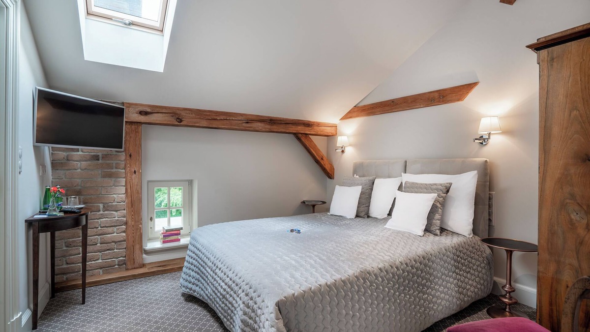 Nowe Warpno Bed & Breakfast | Manowce Palace - Small Double or Twin Room (Room 10)