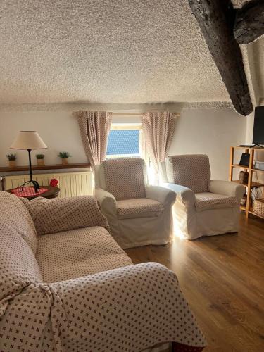 Piazzatorre Apartment | Mansarda Petronilla
