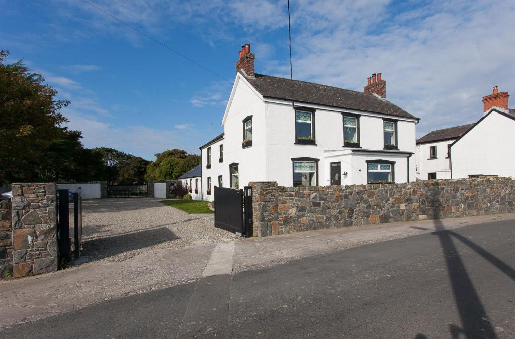 Cloughey Bed & Breakfast | Manse On The Beach