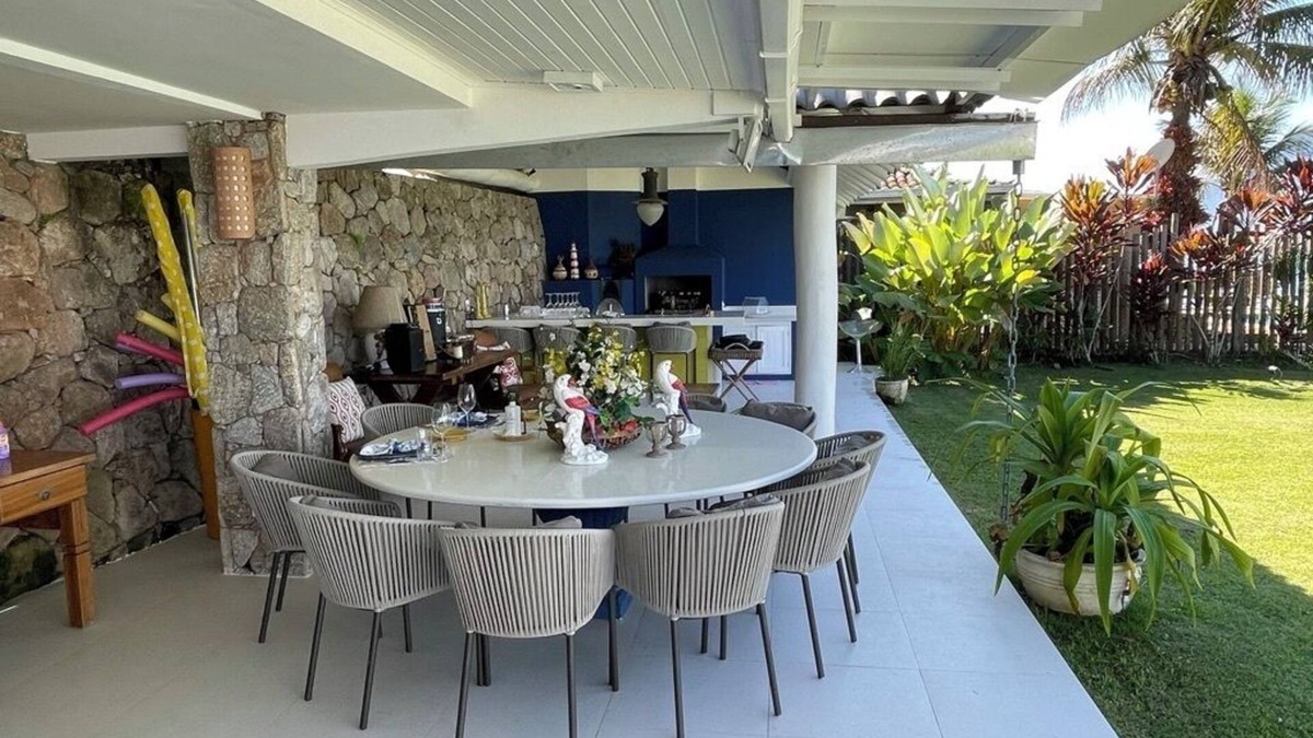 Mambucaba Villa | Mansion in Angra dos Reis, with helipad, pier, fitness center and water toys