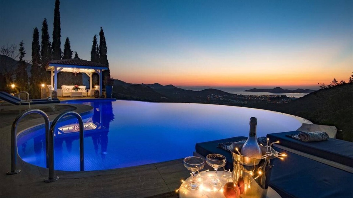 Dagbelen Villa | Mansion in Yalikavak Hills Extreme Privacy Uninterrupted SeaViews