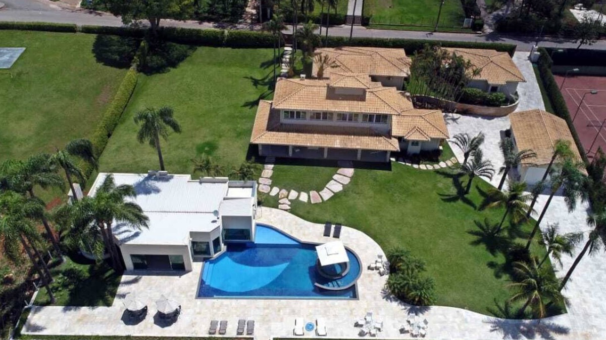 Capitolio House | Mansion on the edge of the lake with 10 bedrooms