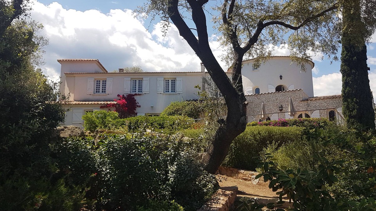 Pinarellu House | Mansion - Sainte Lucie de Porto Vecchio