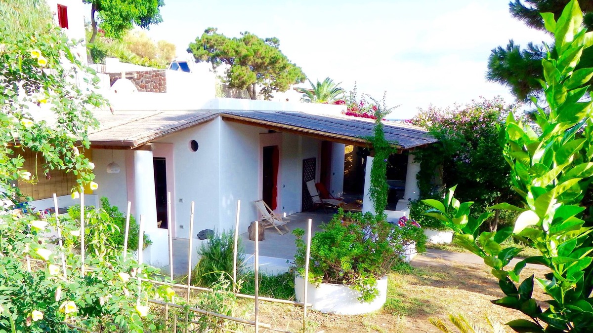 Piscita Villa | Mansion - Stromboli