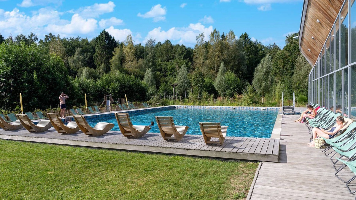 Maubray Villa | Mansion with Garden View