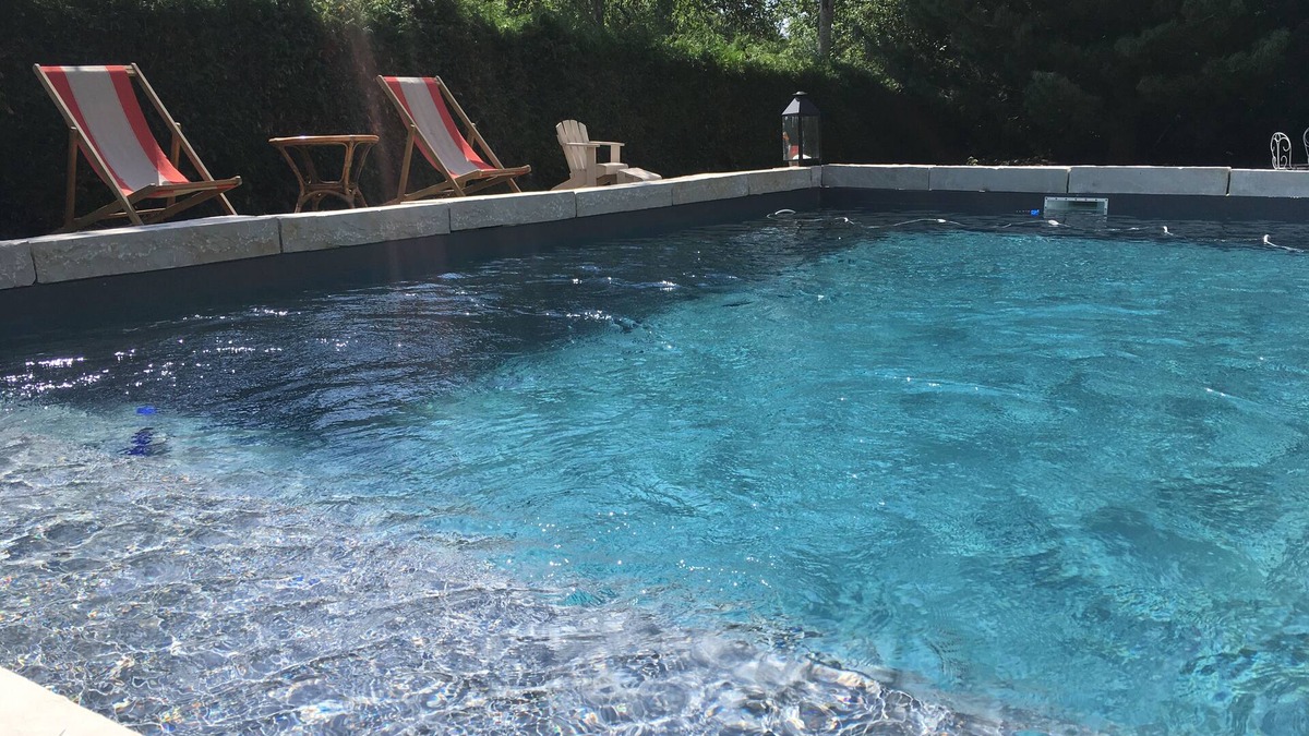 Champagnac House | Mansion with swimming pool in the heart of the Auvergne volcanoes