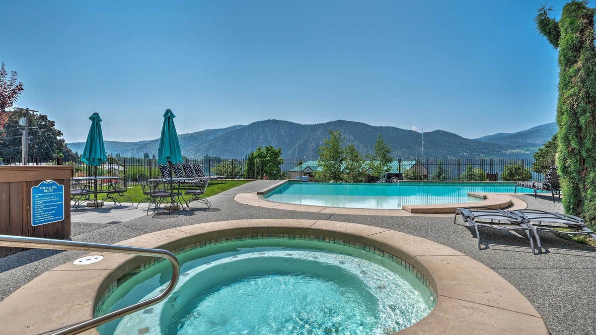 Wapato Point Condo | Manson Condo w/Pool Access - Near Marina and Town