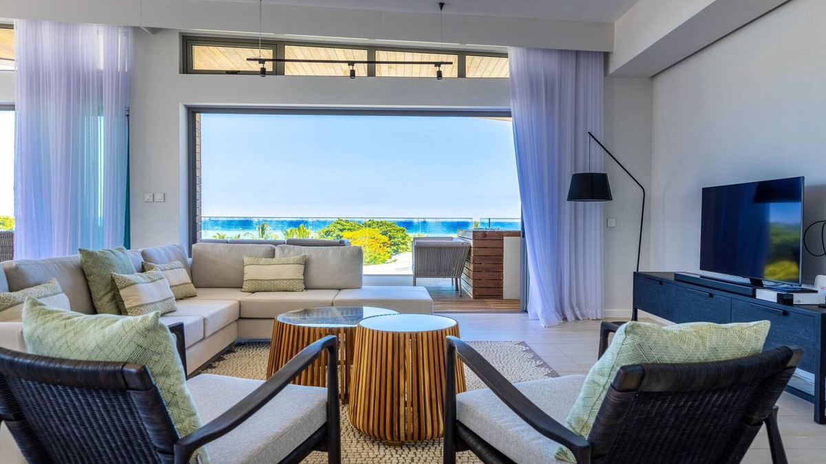 La Mivoie Apartment | Manta Cove - Penthouse by Horizon Holidays