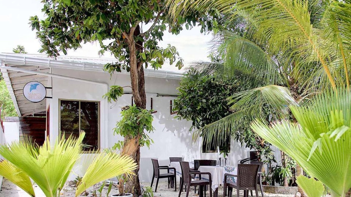 Dharavandhoo House | Manta Sky Inn