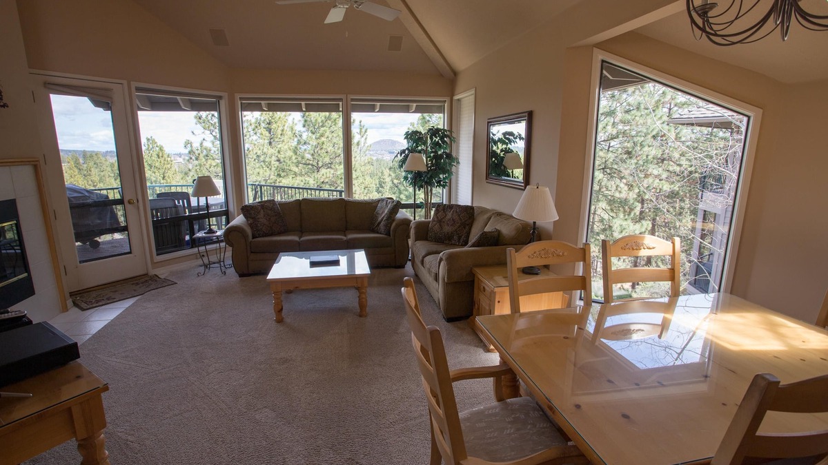 Century West Condo | MANY GOOD DATES AVAILABLE! EXCELLENT VIEWS OF CITY. MT BACHELOR & TOWN CLOSE.