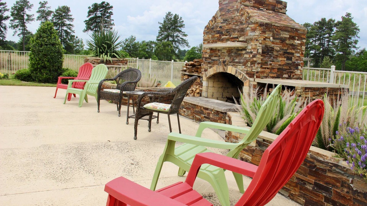 Tomball Bed & Breakfast | Maple Creek Bed and Breakfast