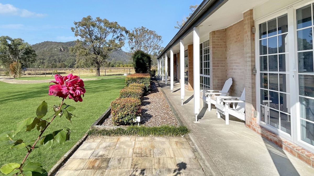 Broke Cottage | Maple Gate - A delightful farmlet in Broke