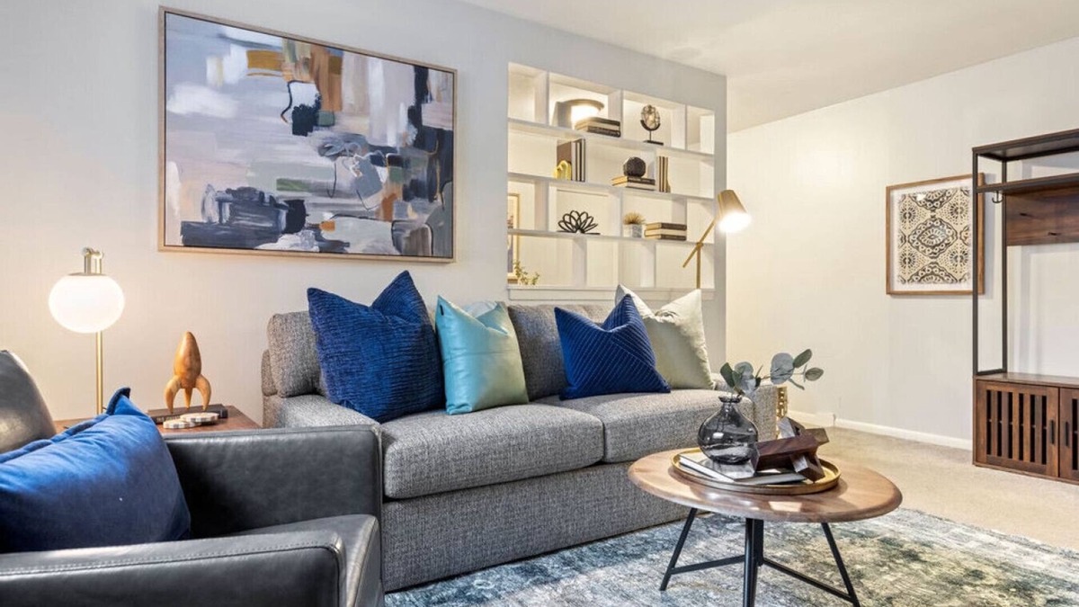 Maple Heights Apartment | Maple Heights Haven - Unit 4