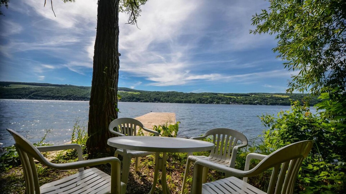 Hammondsport Cottage | Maple Hideaway:"Lots of Privacy!"