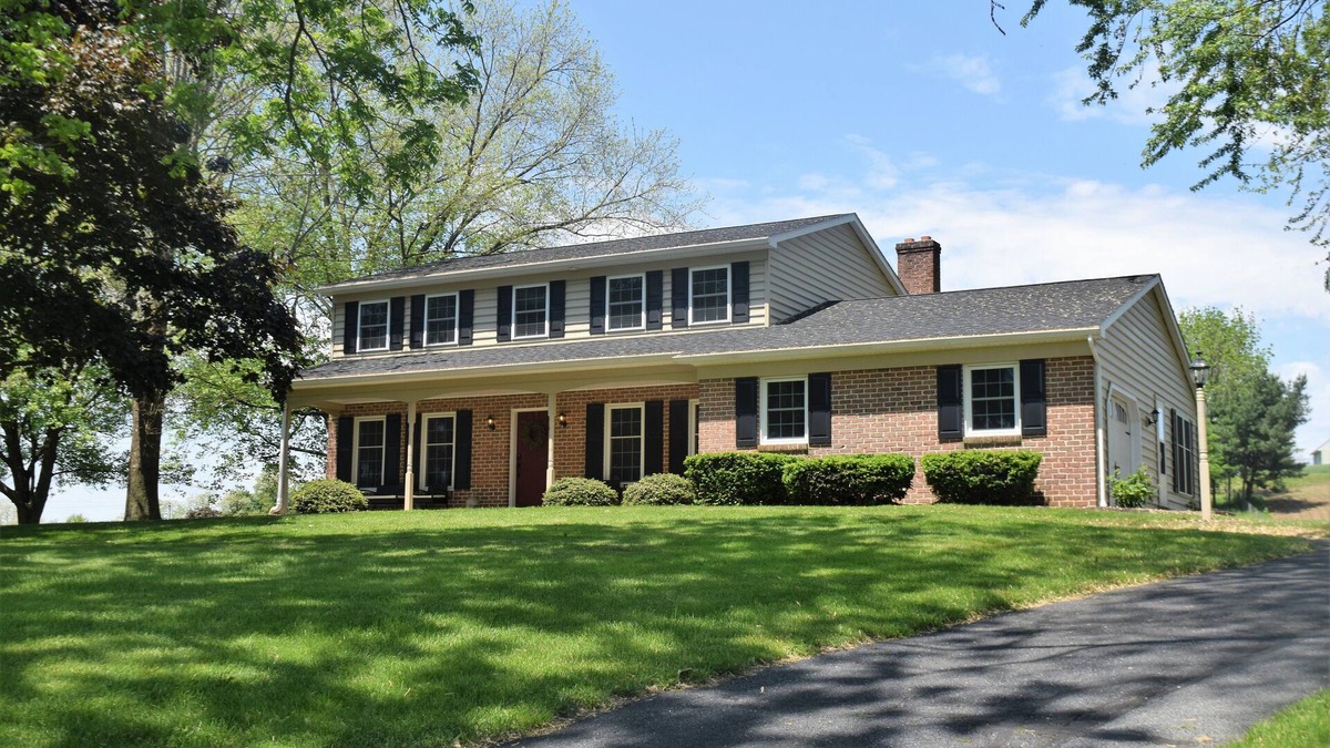 Ronks House | Maple Lane Guest Home