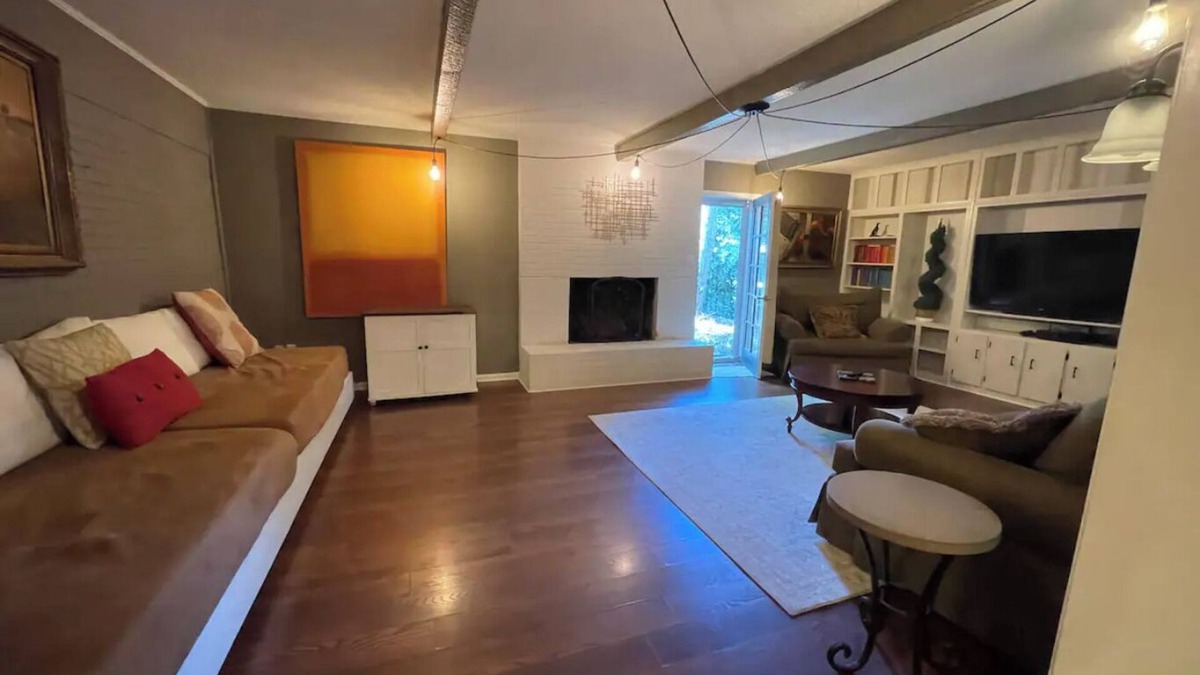 Northport House | Maple Tree House - 3 miles from stadium, tucked away from traffic