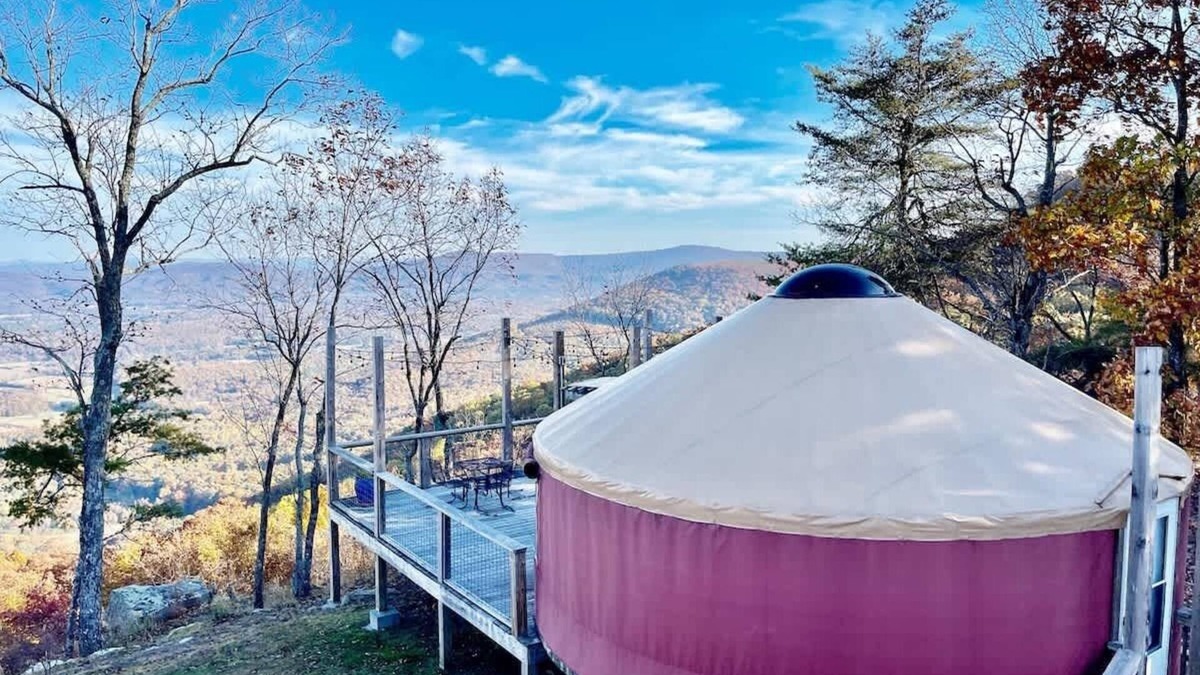 Rising Fawn House | Maple Yurt Lookout Mountain Chattanooga Glamping