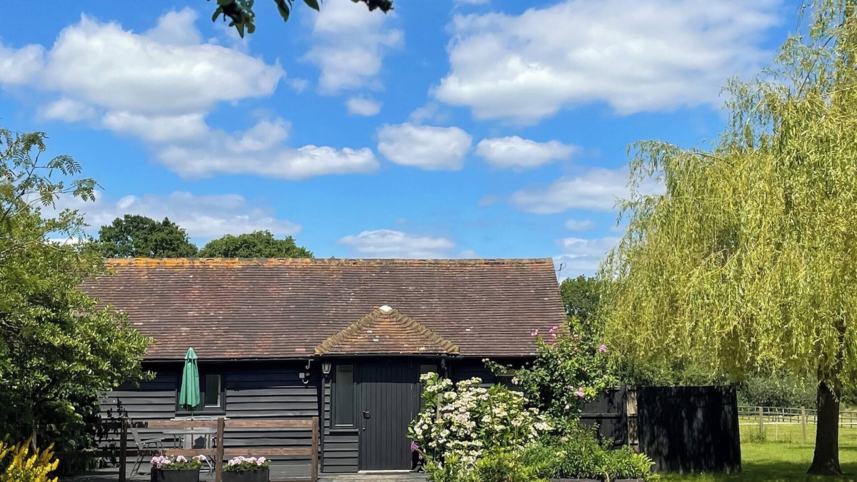 Abbess Roding Cottage | Maplehurst Barn Stables