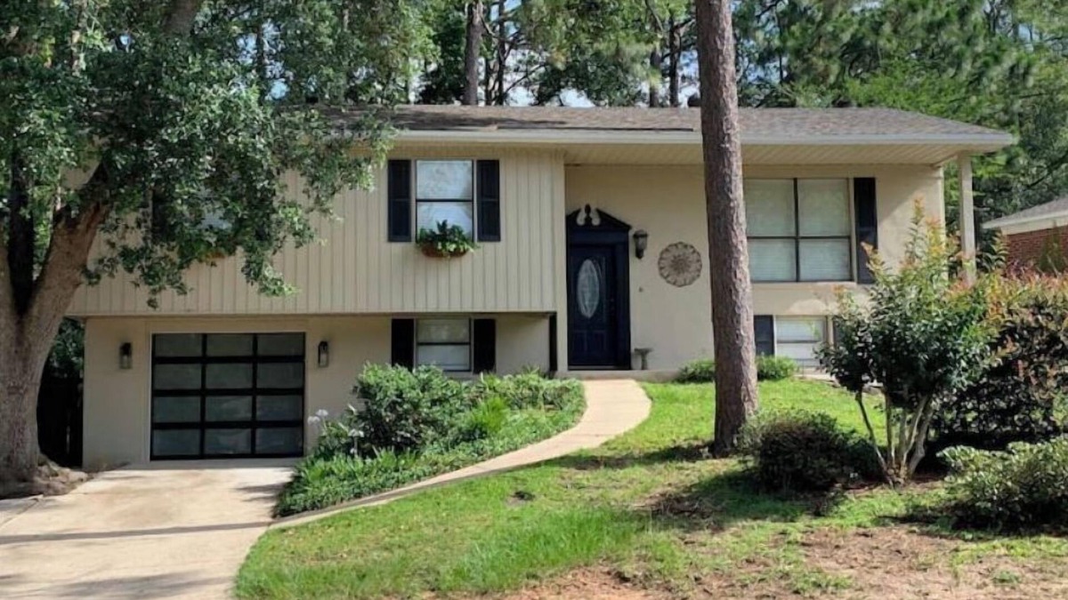Malbis House | Maplewood Haven