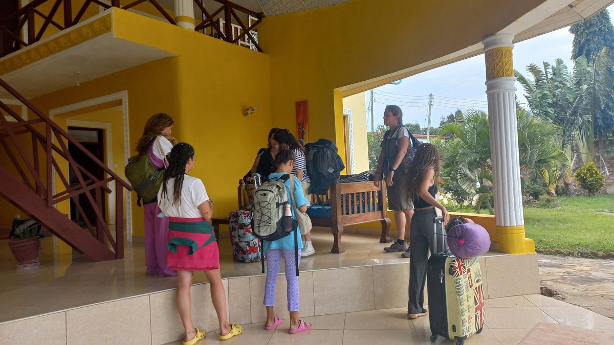 Kwale Villa | Maranda Cool Breeze Villa - 2minutes to the beach