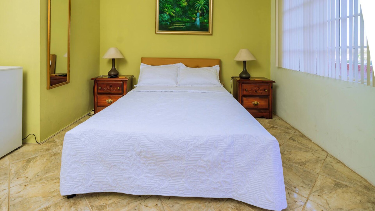 Port of Spain House | MARAVAL BREEZE