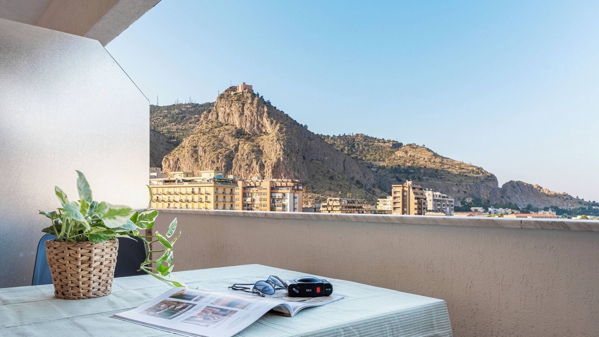 Palermo House | Marbela Apartments & Suites