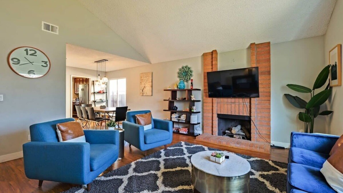 Ardenwood House | @ Marbella Lane - 4BR Home Away From Home | Ldry