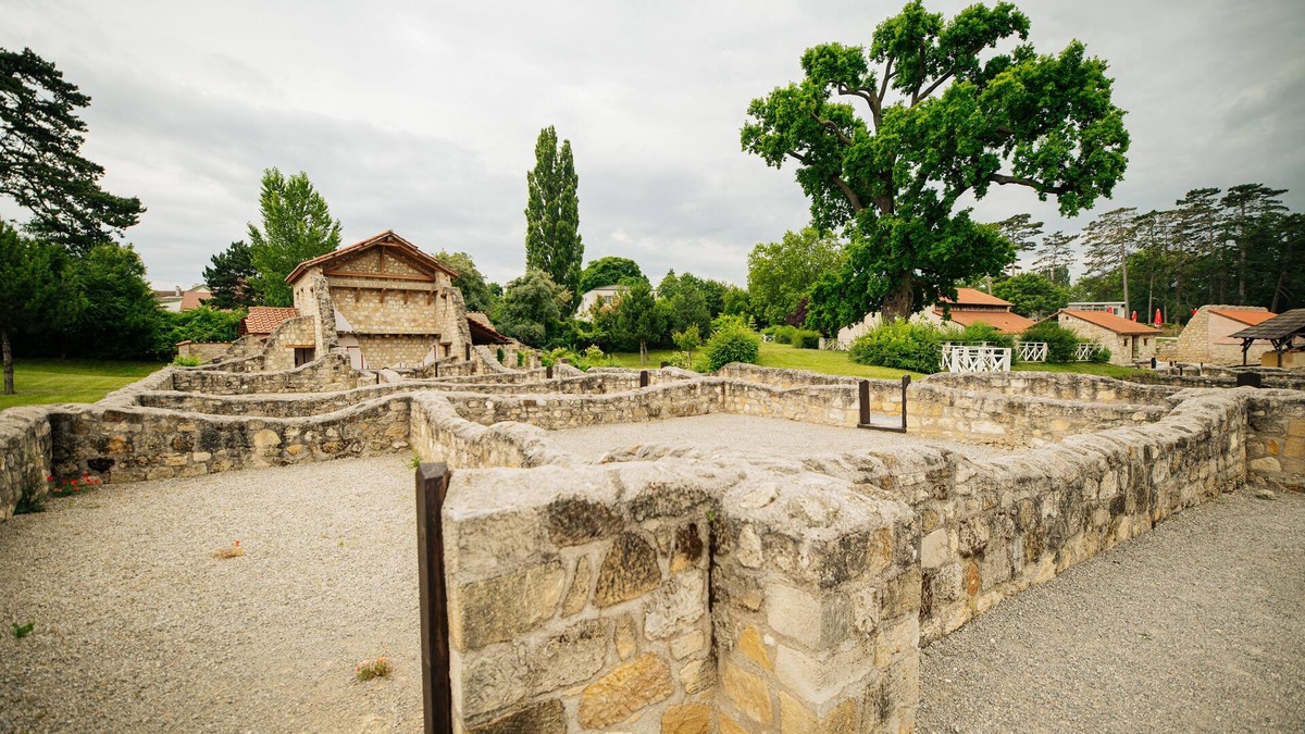 Petronell-Carnuntum Hotel | Marc Aurel