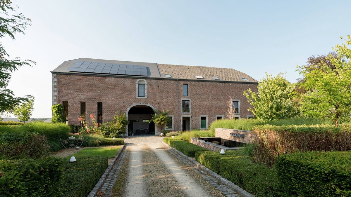 Aye House | Marche Farmhouse with Hot Tub