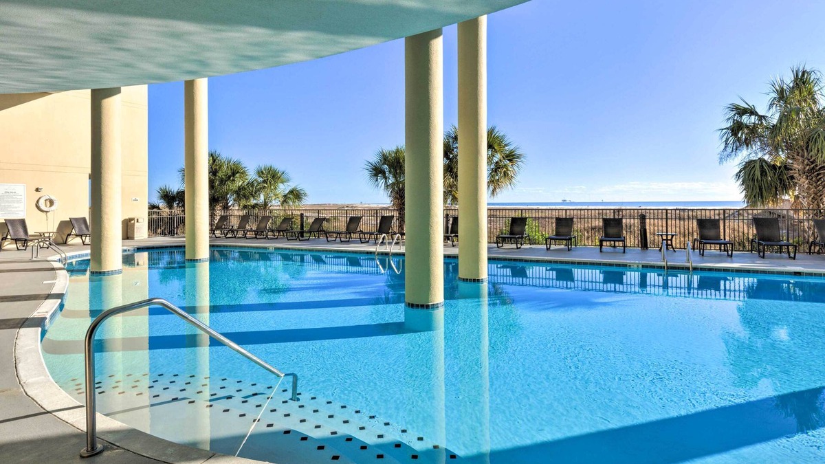 Dauphin Island Condo | Mardi Gras Boho Chic Condo on the Gulf!