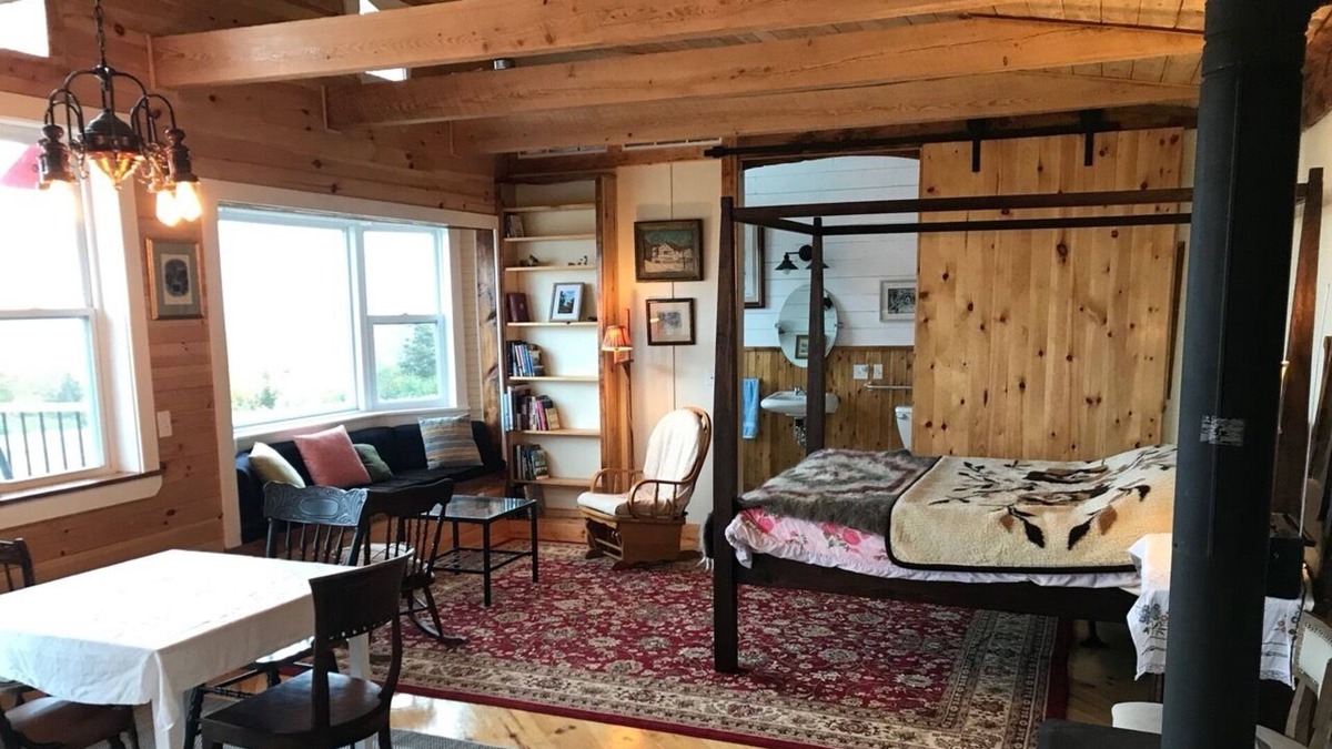 Annapolis County Cabin | MareGold Centre