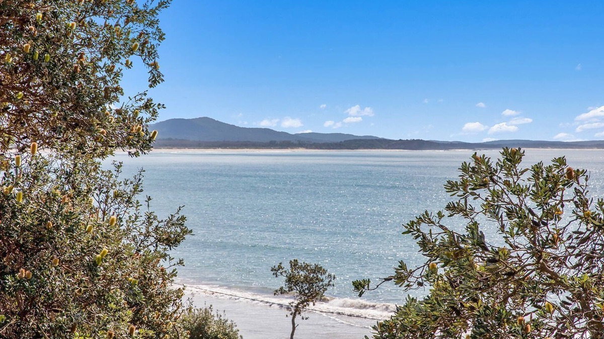 Brooms Head House | Marg's -Beach Front Cottage