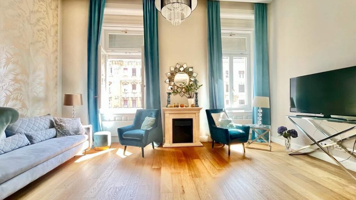 13th District Apartment | Margaret Bridge Residence, Danube view , AC