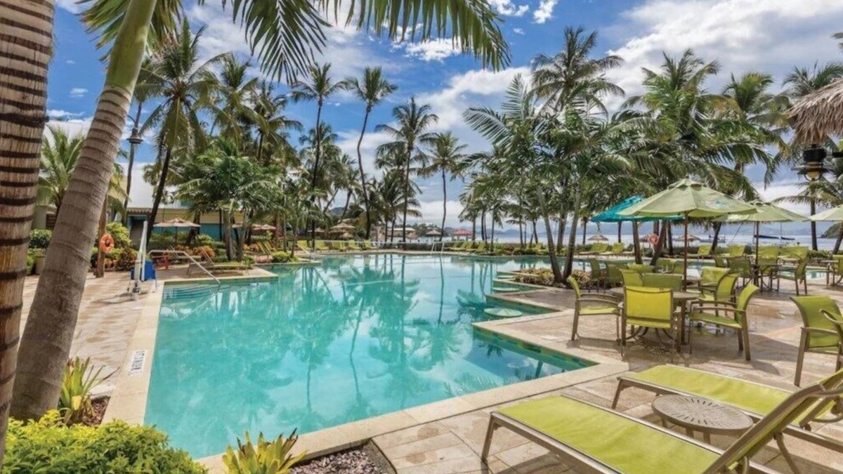 Frydendal Apartment | Margaritaville Vacation Club by Wyndham - St. Thomas - Studio visual assist, mobility